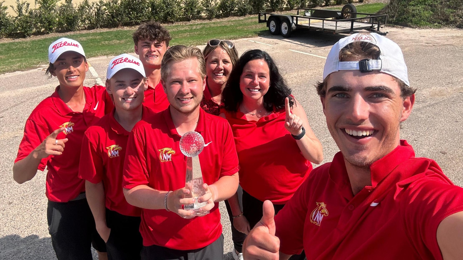 T-Bird M-Golf Stuns DI Competition with Win