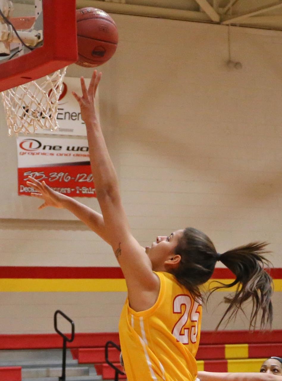 Thunderbird women with 5th win in a row