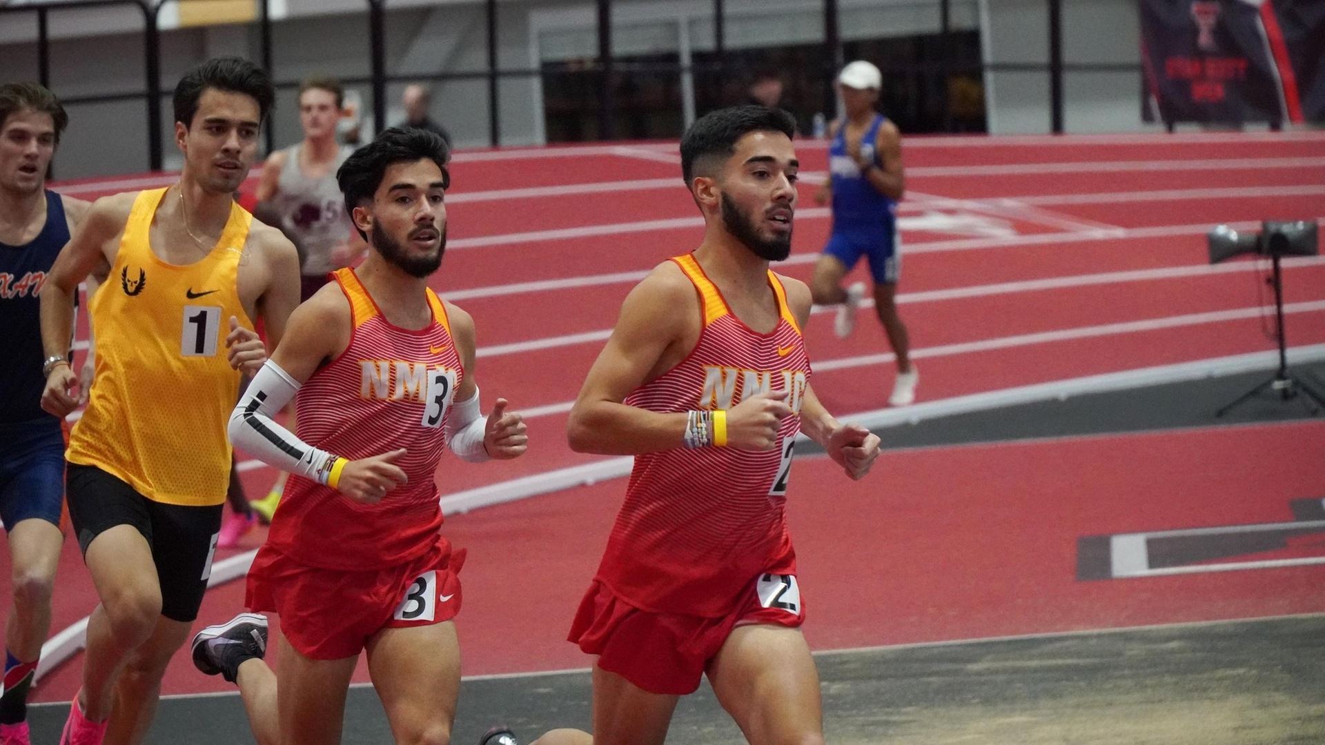 3 T-Birds Qualify for Nationals in the Mile