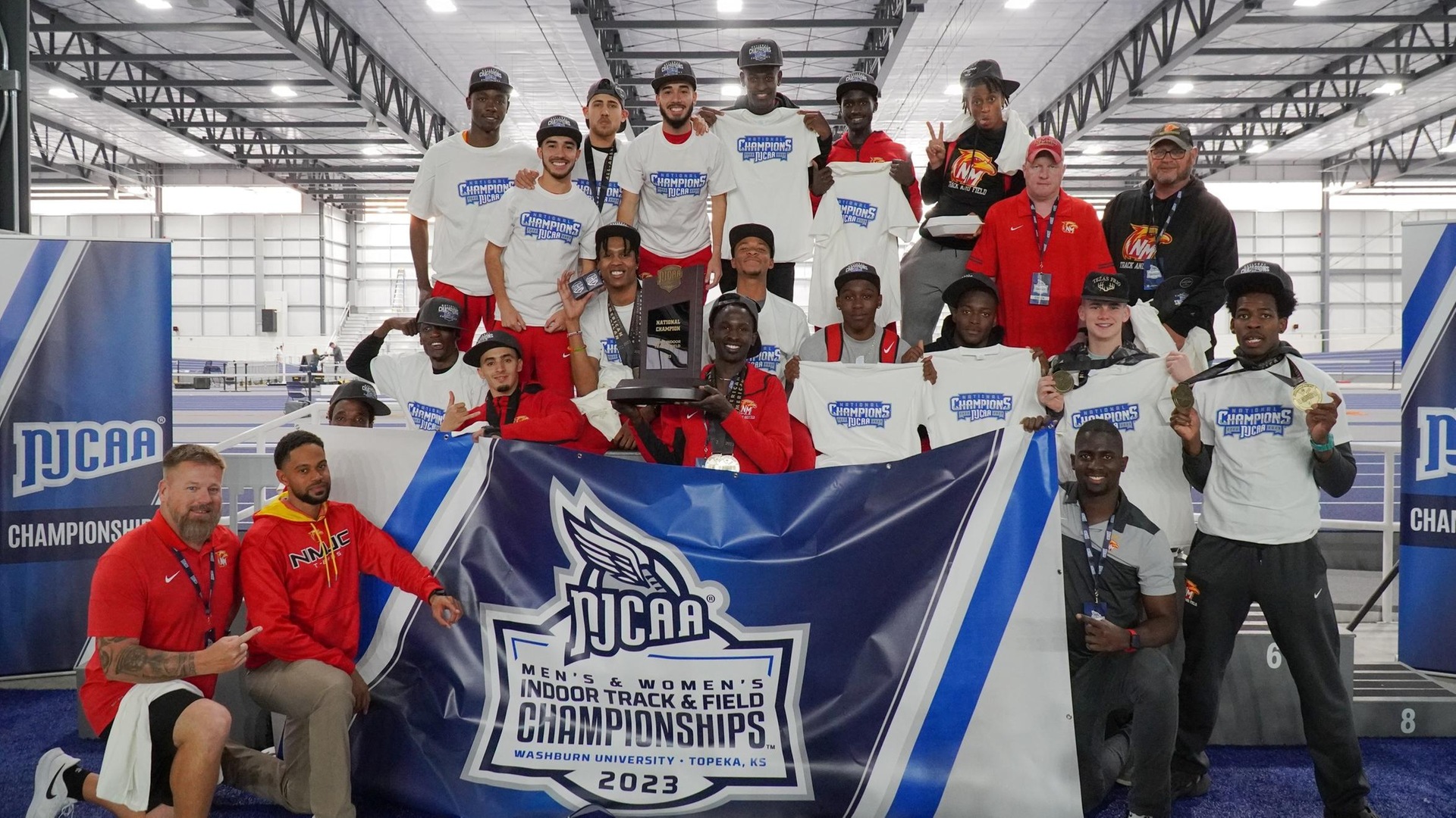 T-Bird Men’s Track and Field Wins Indoor National Championship