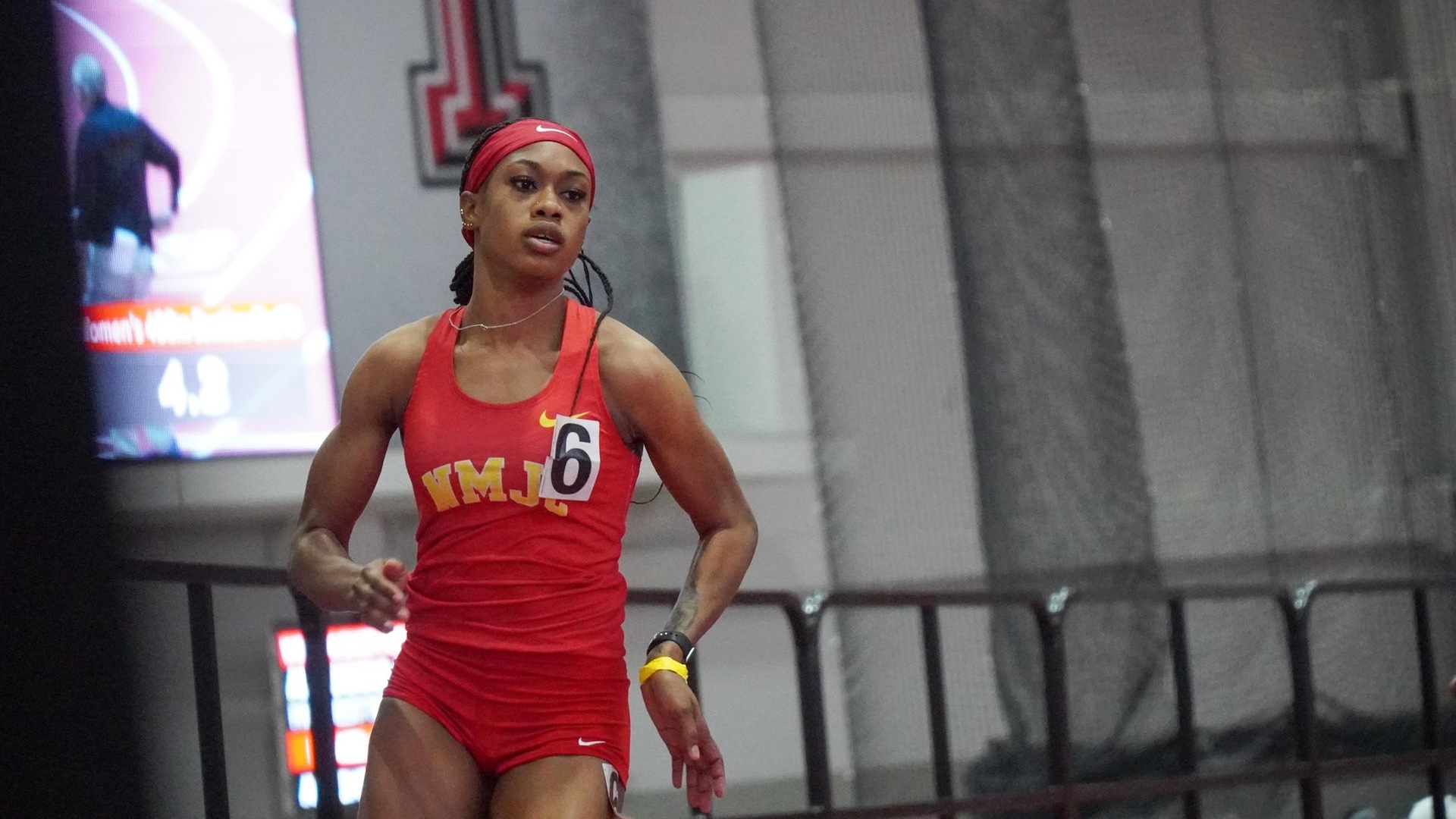 Simpson Breaks NJCAA Record at MLK Invite